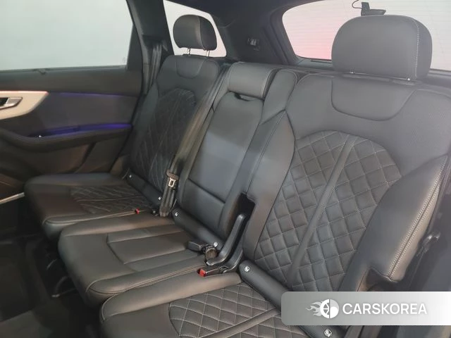 Audi Q7 (4M) id 3963425 из Кореи 8