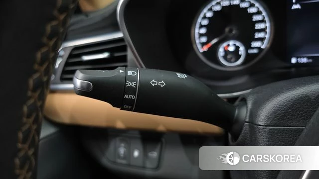 Genesis The New G70 id 4323456 из Кореи 8