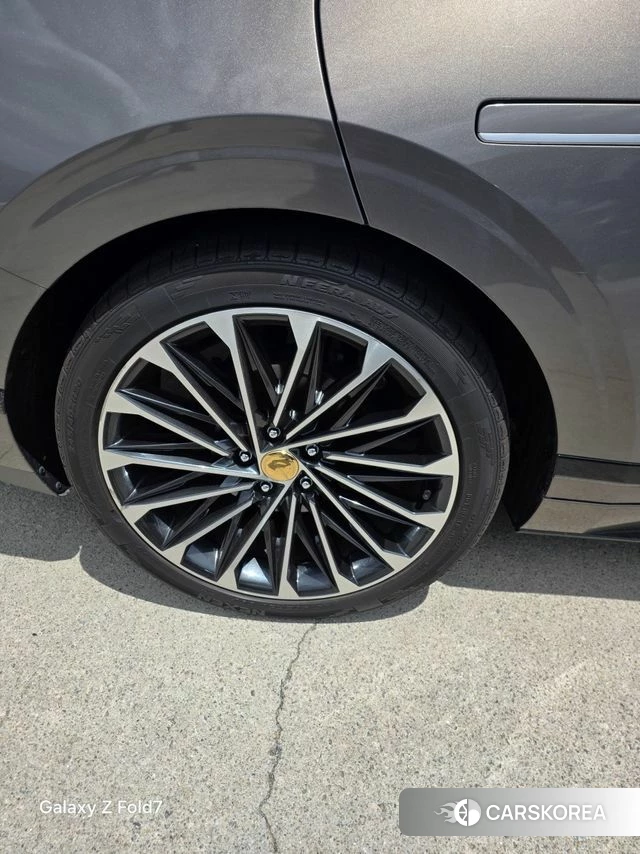 Hyundai Grandeur Hybrid (GN7) id 4599918 из Кореи 8