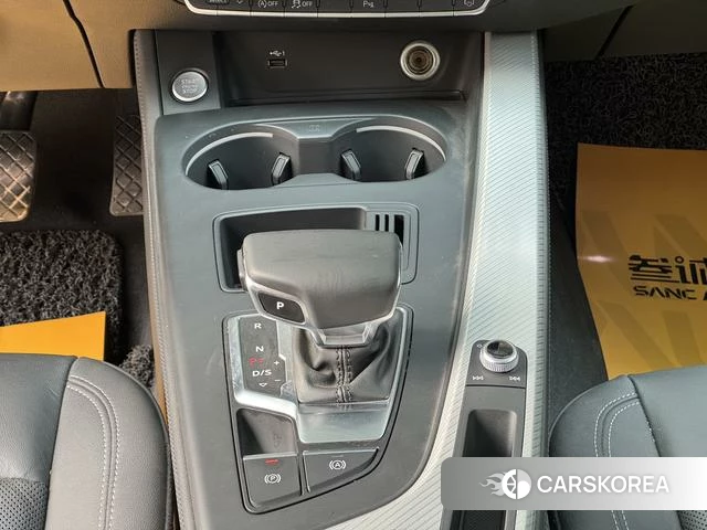 Audi A4L id 4272971 из Китая 8