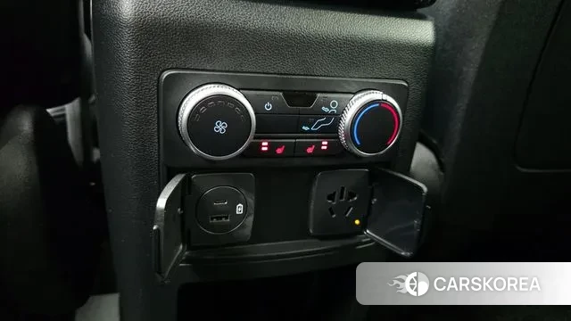 Ford Explorer 6th Generation id 3028770 из Кореи 8