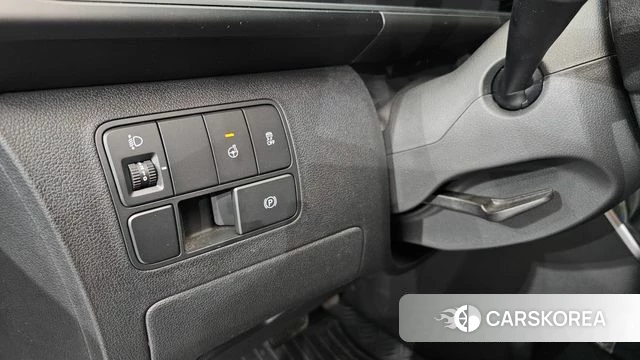 Hyundai Staria id 4879990 из Кореи 8