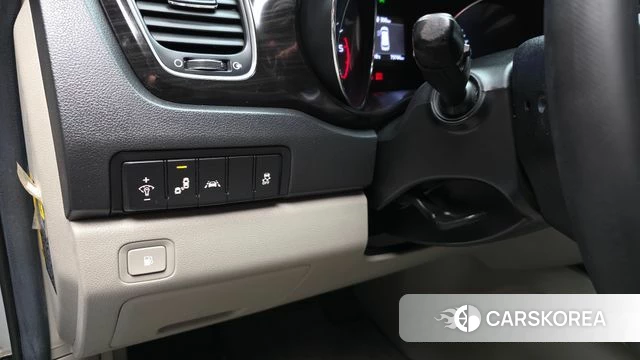 Kia The New Carnival id 4430558 из Кореи 8