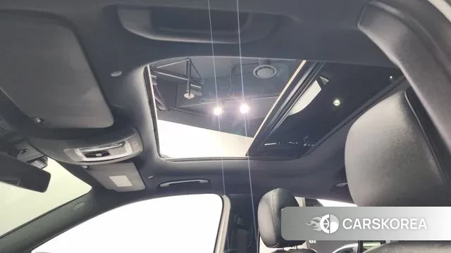 Mercedes-Benz GLA - Class H247 id 3274382 из Кореи 8