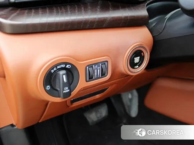 Maserati Quattroporte id 3055535 из Кореи 8