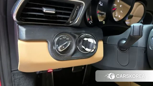 Porsche 911 id 3631625 из Кореи 8