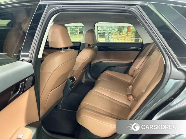 Hyundai Grandeur Hybrid (GN7) id 4388361 из Кореи 8