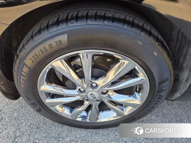 Kia The New Carnival id 3578382 из Кореи 8