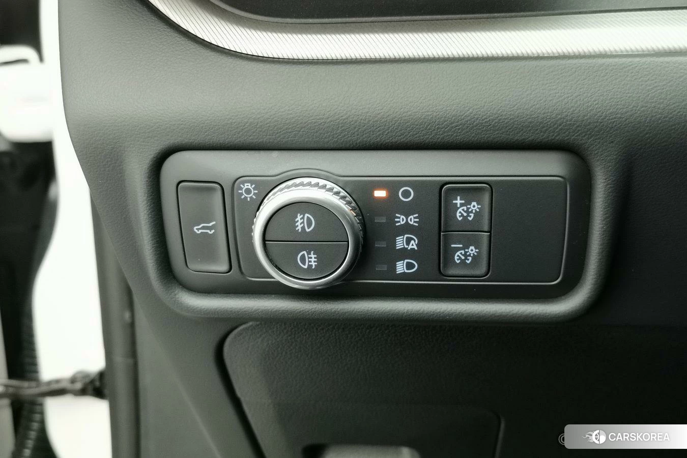 Ford Explorer id 4437972 из Китая 8
