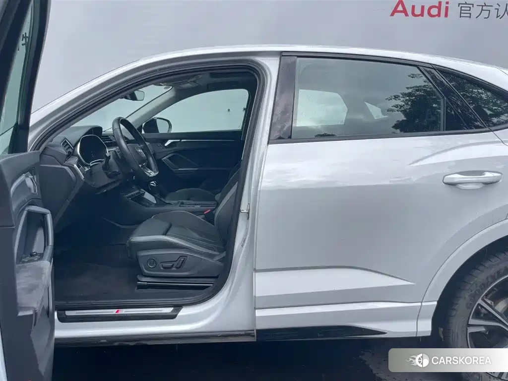 Audi Q3 Sportback id 4644711 из Китая 8
