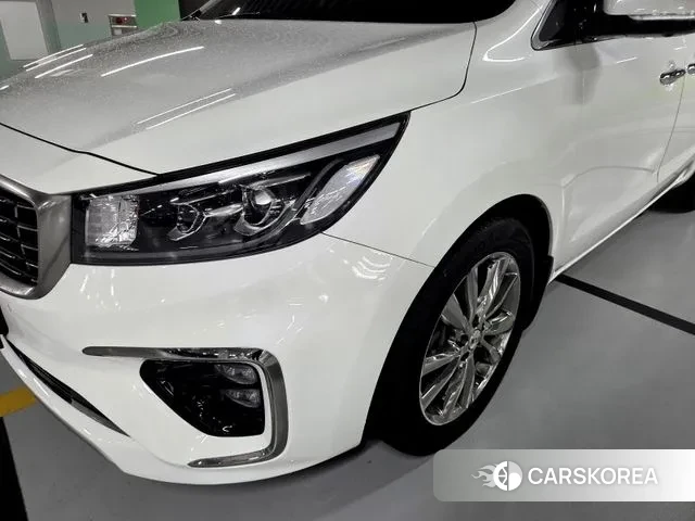 Kia The New Carnival id 3134669 из Кореи 8