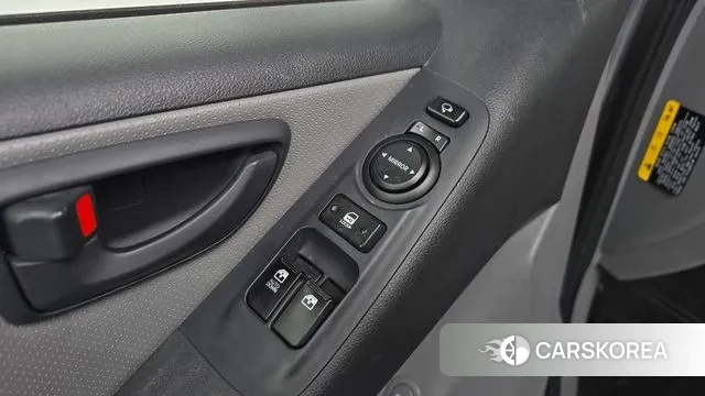 Hyundai The New Grand Starex id 3772138 из Кореи 8