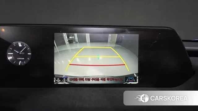 Lexus UX250h id 3270048 из Кореи 8