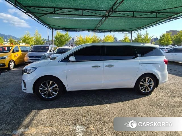 Kia The New Carnival id 4895596 из Кореи 8
