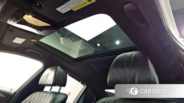 BMW 5 Series (G30) id 3445147 из Кореи 8