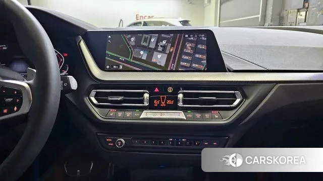 BMW 1 Series (F40) id 3011028 из Кореи 8