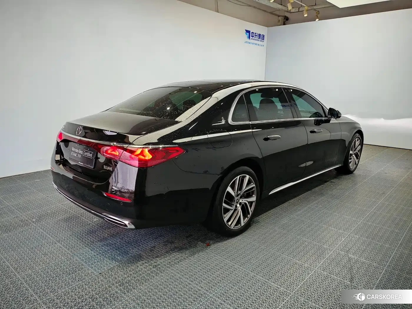 Mercedes-Benz E-Class id 4548307 из Китая 8