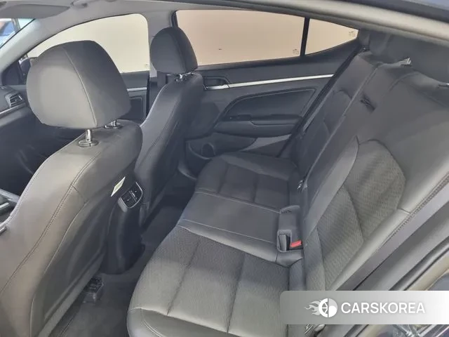 Hyundai The New Avante AD id 3399205 из Кореи 8