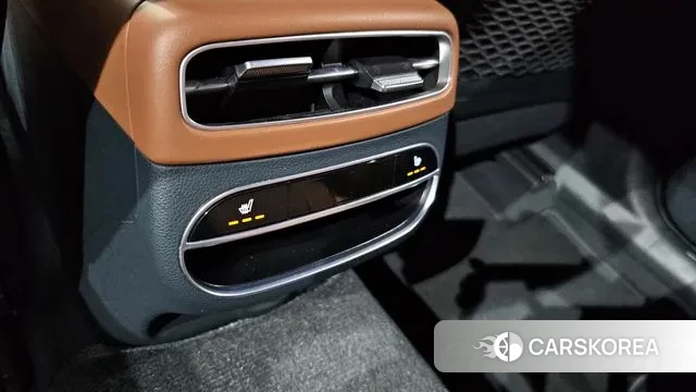 Genesis GV70 id 3059501 из Кореи 8