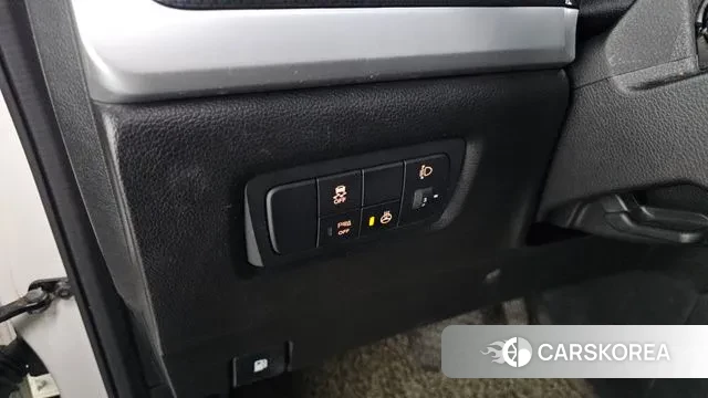 Ssangyong New Style Korando C id 3573937 из Кореи 8