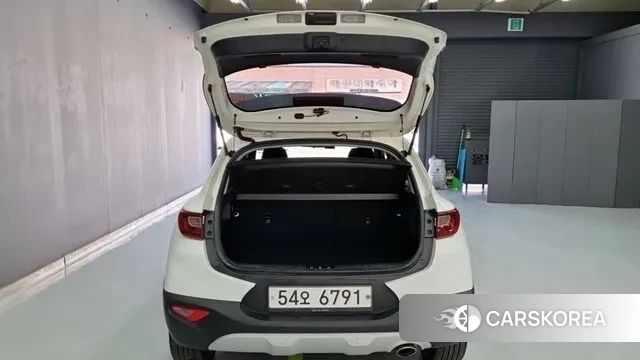 Kia Stonic id 2973991 из Кореи 8