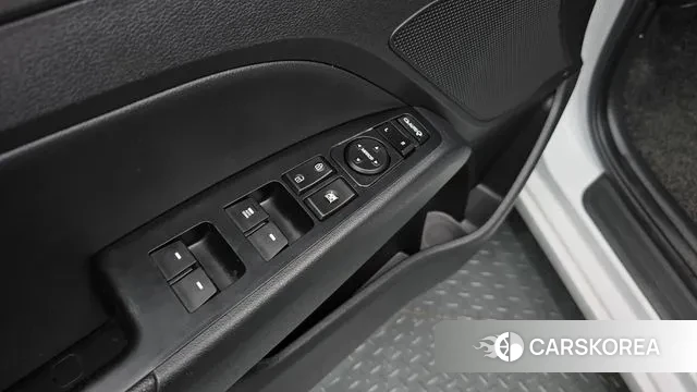 Hyundai Avante AD id 3330739 из Кореи 8