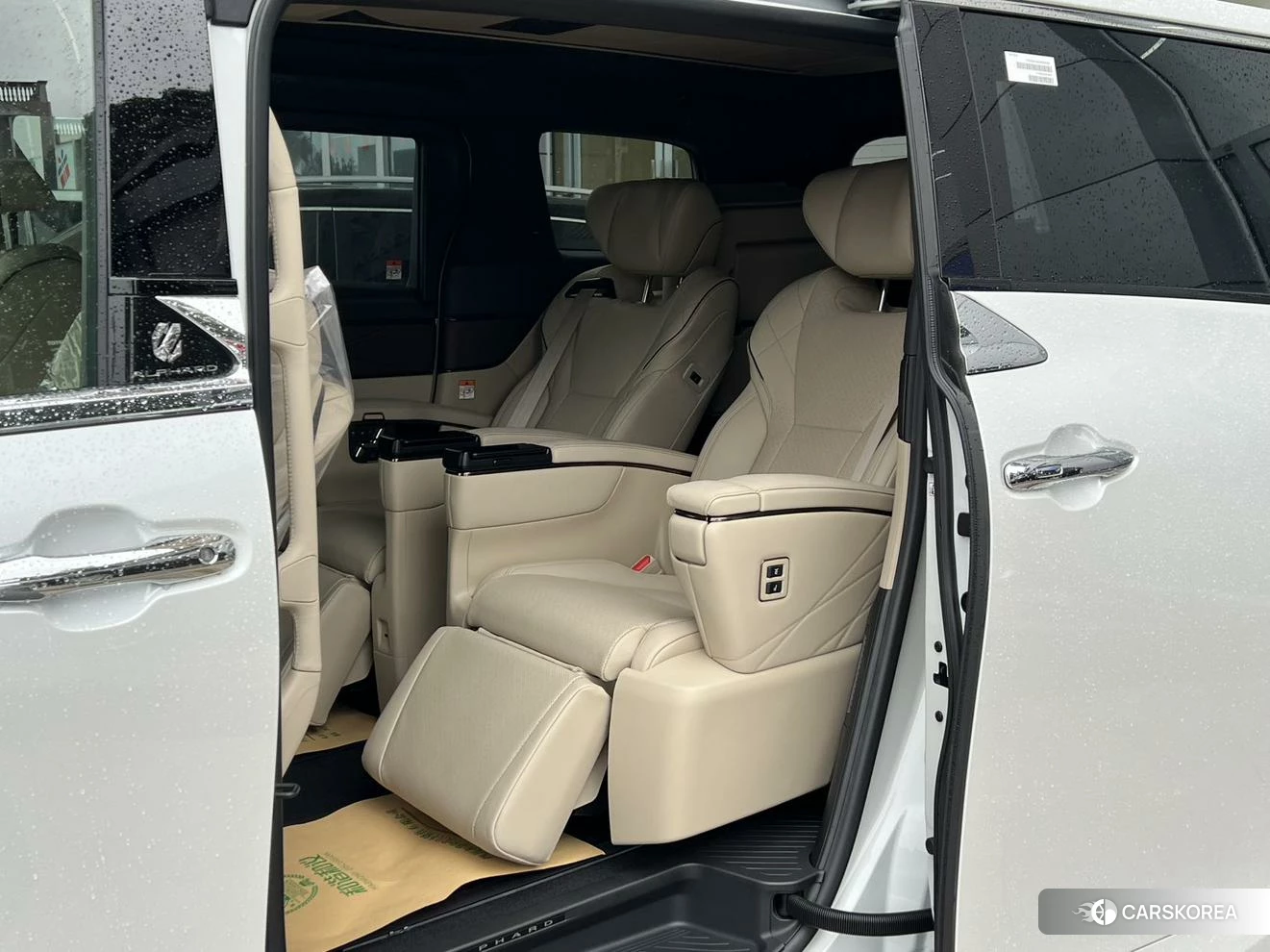 Toyota Elfa id 4479424 из Китая 8