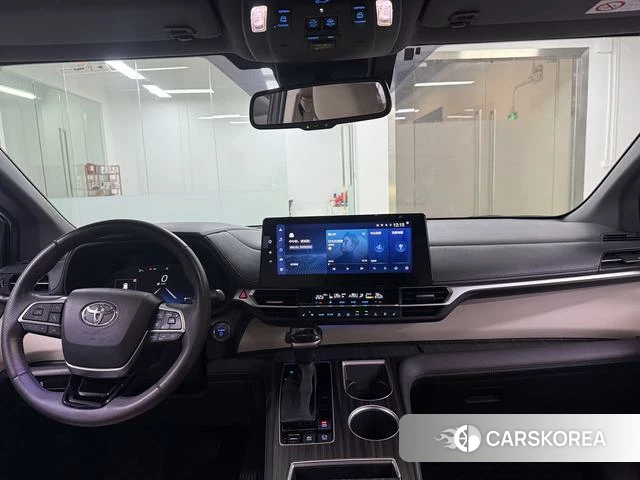 Toyota Saina id 4273652 из Китая 8