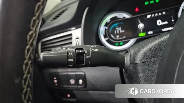 Kia Niro id 3505396 из Кореи 8