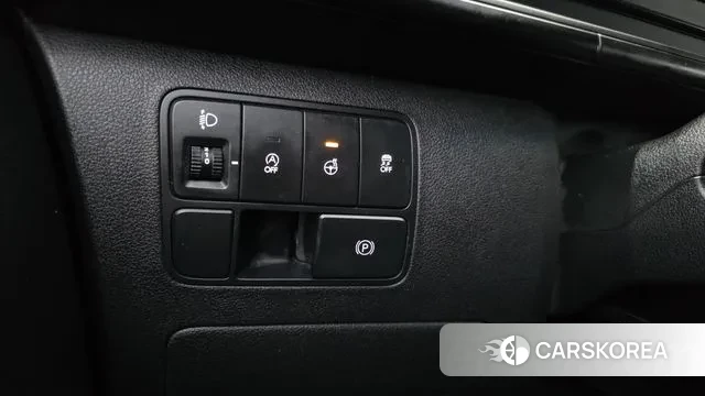 Hyundai Staria id 3572442 из Кореи 8