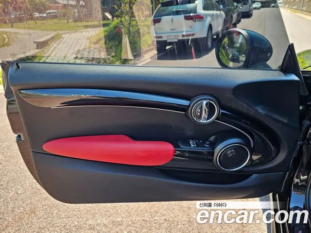 Mini Cooper S id 2690445 из Кореи 8