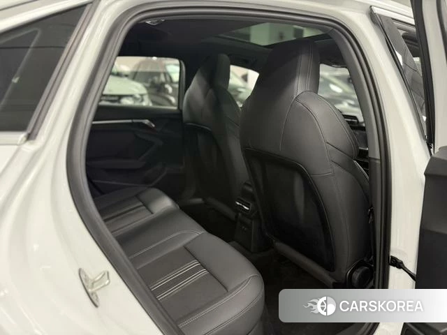 Audi A3 id 4261629 из Китая 8