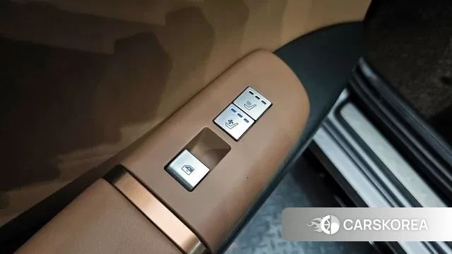 Hyundai Grandeur (GN7) id 3467540 из Кореи 8