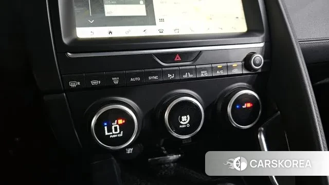 Jaguar E-PACE id 3275618 из Кореи 8