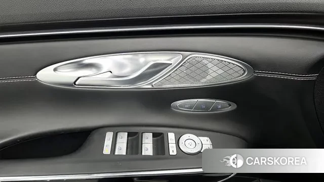 Genesis GV70 id 3734509 из Кореи 8