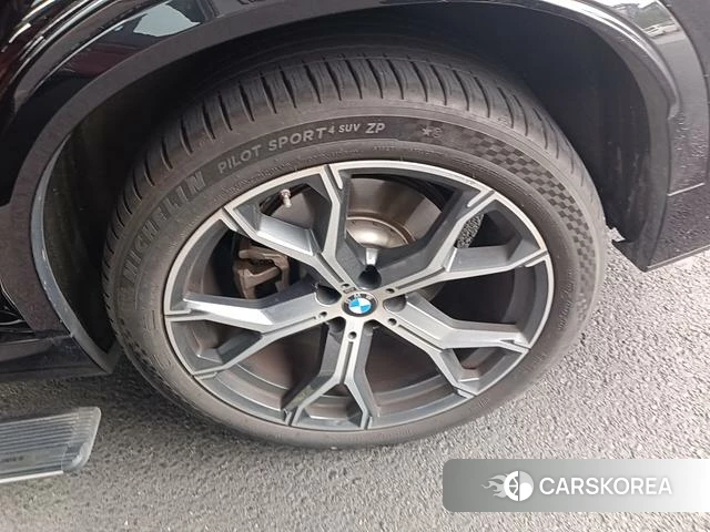 BMW X5 id 4387615 из Китая 8