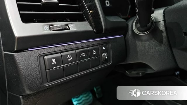 Ssangyong The New Rexton Sports Cannes id 4293381 из Кореи 8