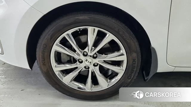 Kia The New Carnival id 4351150 из Кореи 8