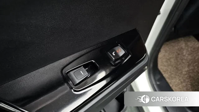 Ssangyong Torres id 3620439 из Кореи 8