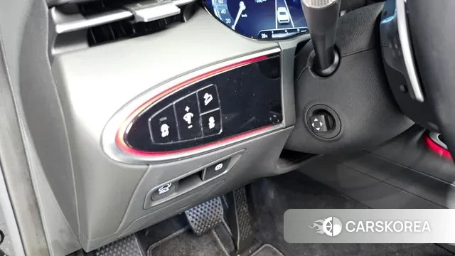 Genesis GV70 id 3217686 из Кореи 8