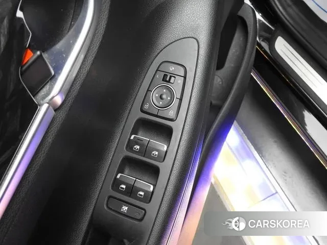 Hyundai Grandeur IG id 3009404 из Кореи 8