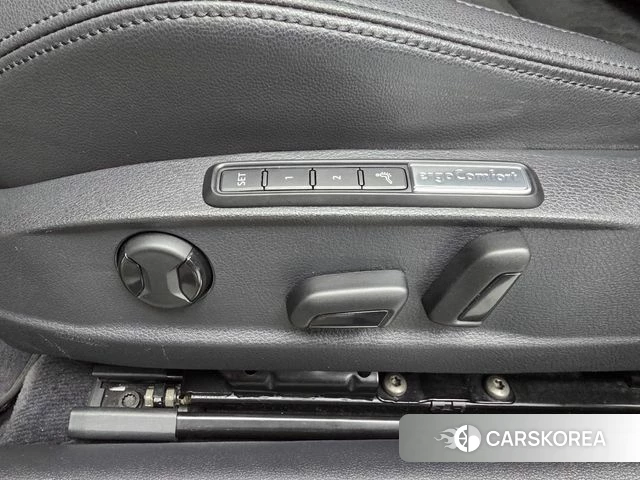 Volkswagen Passat GT (B8) id 3801708 из Кореи 8