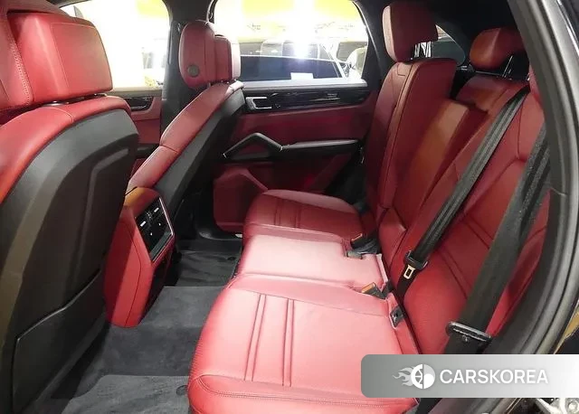 Porsche Cayenne (PO536) id 2981577 из Кореи 8