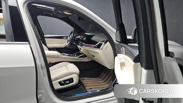 BMW X7 (G07) id 3555209 из Кореи 8