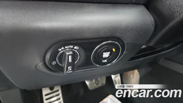 Maserati Levante id 2688071 из Кореи 8