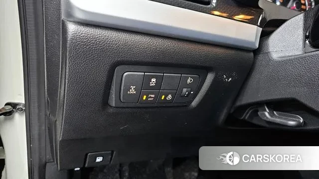 Ssangyong New Style Korando C id 3598956 из Кореи 8