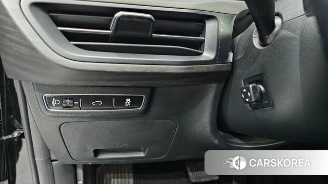 Kia K8 id 4293436 из Кореи 8
