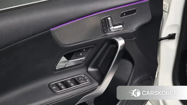 Mercedes-Benz A-Class W177 id 3646227 из Кореи 8