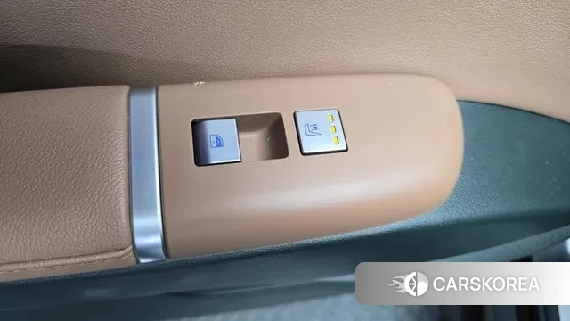 Hyundai Grandeur (GN7) id 3031628 из Кореи 8