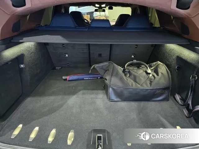 BMW XM (G09) id 3476591 из Кореи 8